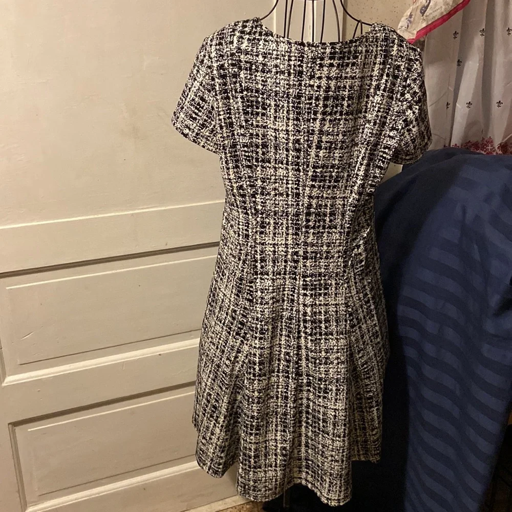 Apt. 9 BLACK & WHITE DRESS - Picture 3 of 8